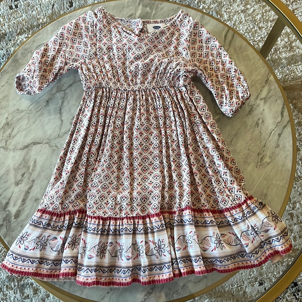 Old navy floral dress size 2t